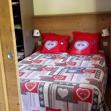 D'une Avec Balcon Amenage Et Wifi A * Risoul